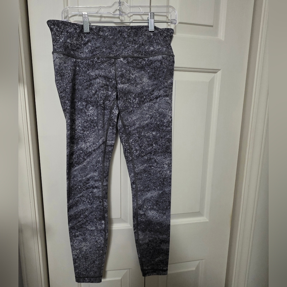 Lululemon Wunder Under Low Rise Tight Full On Luxtreme Size 10 - Picture 3 of 10